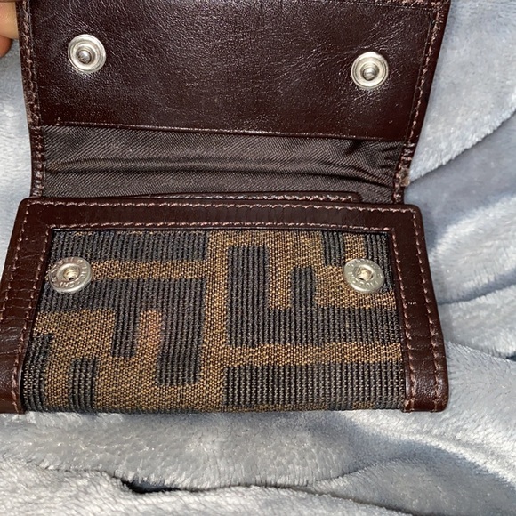 Fendi Key Holder Vintage - Picture 3 of 6